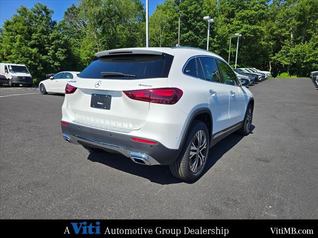 new 2025 Mercedes-Benz GLA 250 car