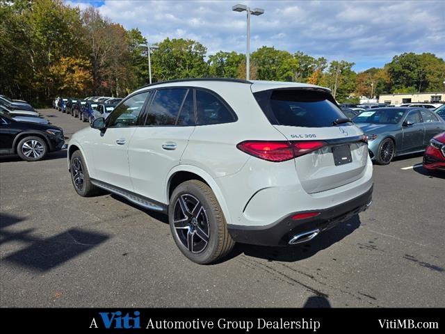 new 2025 Mercedes-Benz GLC 300 car, priced at $65,970