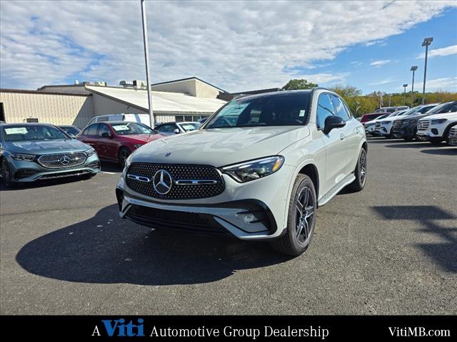 new 2025 Mercedes-Benz GLC 300 car, priced at $65,970