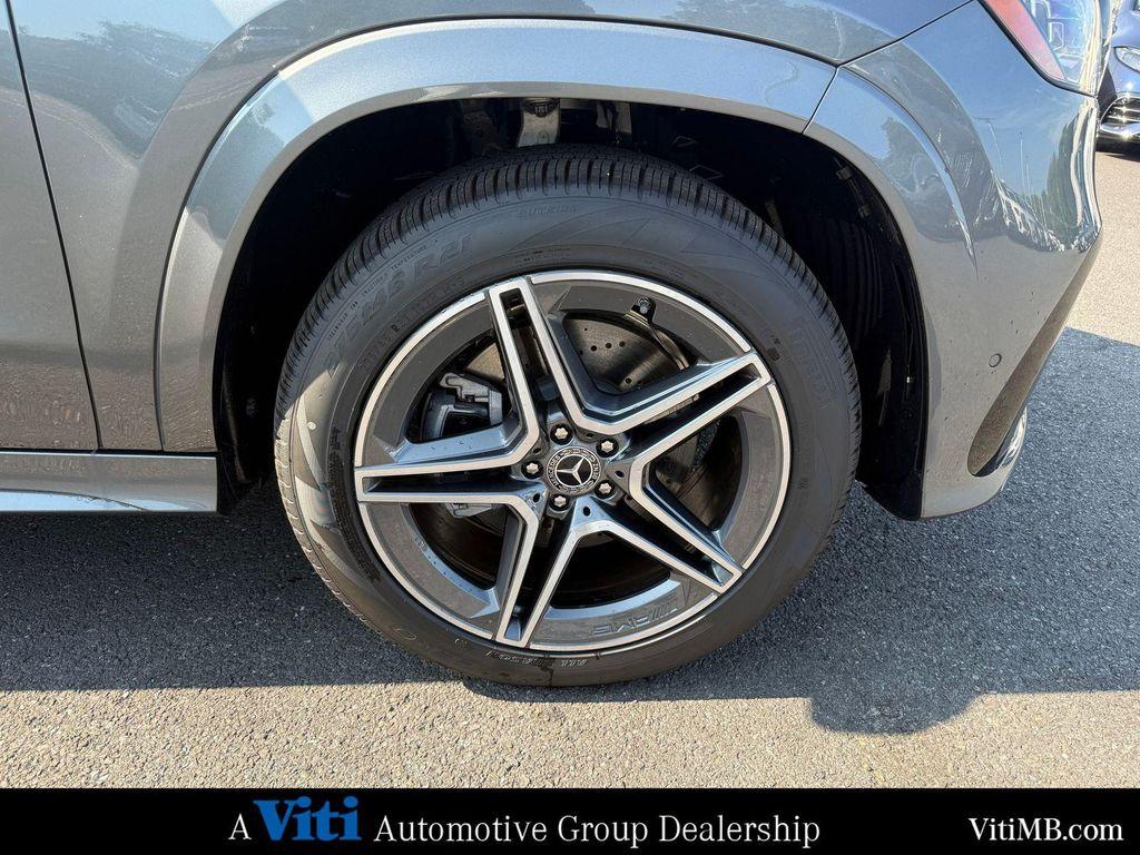 new 2025 Mercedes-Benz GLS 450 car, priced at $95,035