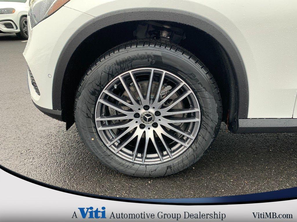 used 2025 Mercedes-Benz GLC 300 car, priced at $48,975