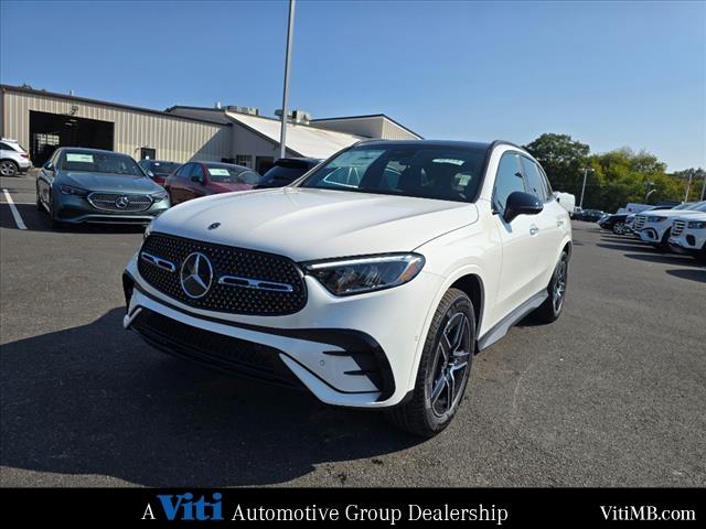 new 2025 Mercedes-Benz GLC 300 car, priced at $61,360