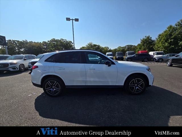 new 2025 Mercedes-Benz GLC 300 car, priced at $61,360