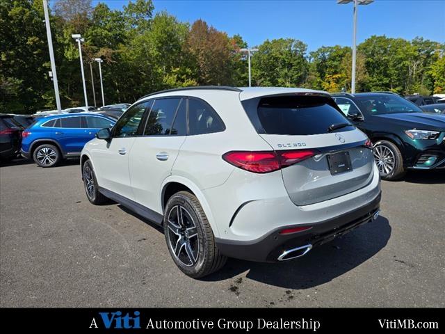 new 2025 Mercedes-Benz GLC 300 car, priced at $59,635