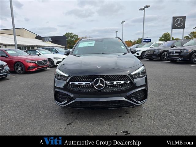 new 2025 Mercedes-Benz GLA 250 car, priced at $51,900