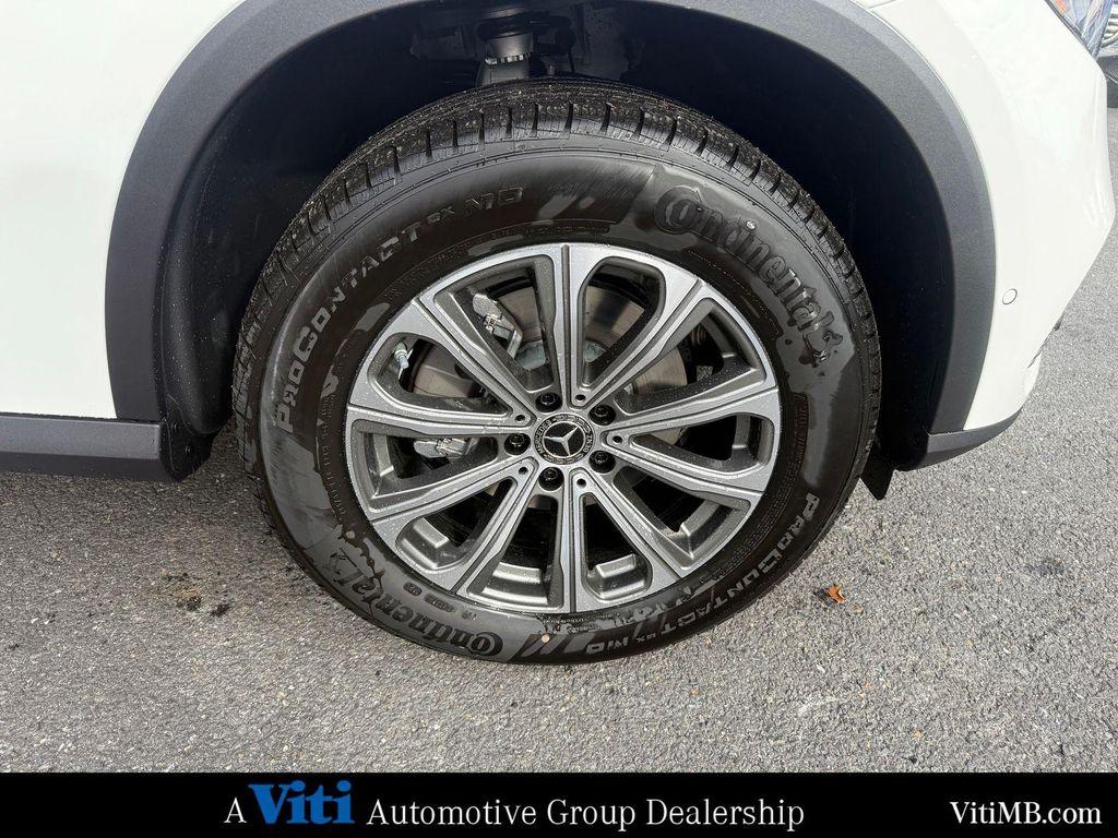 new 2026 Mercedes-Benz GLC 300 car, priced at $57,385