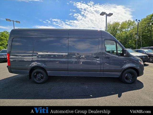 new 2024 Mercedes-Benz Sprinter 2500 car, priced at $84,979