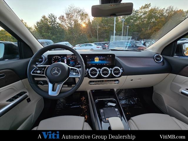 used 2023 Mercedes-Benz GLA 250 car, priced at $42,988