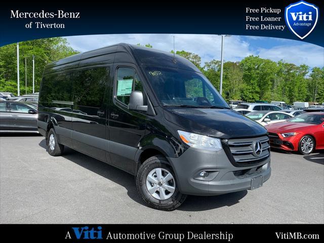 new 2025 Mercedes-Benz Sprinter 2500 car, priced at $70,514