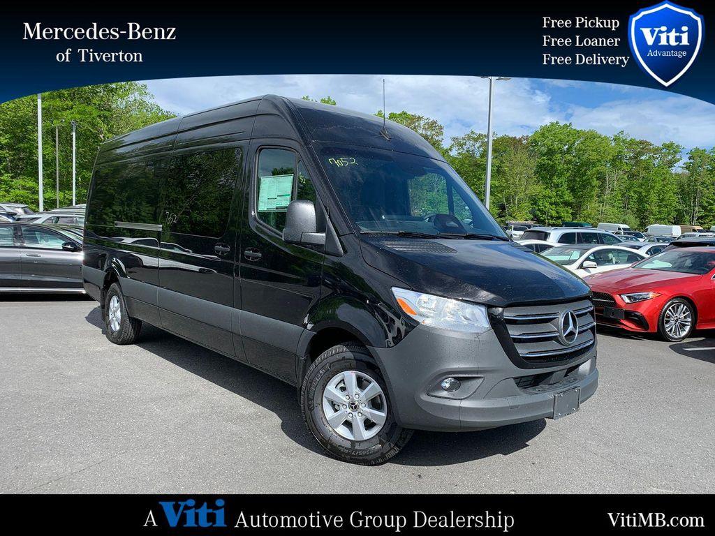 new 2025 Mercedes-Benz Sprinter 2500 car, priced at $70,514