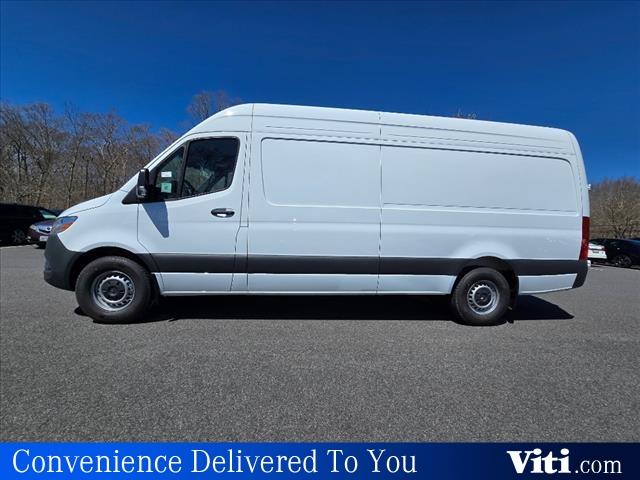 new 2024 Mercedes-Benz Sprinter 2500 car, priced at $66,212