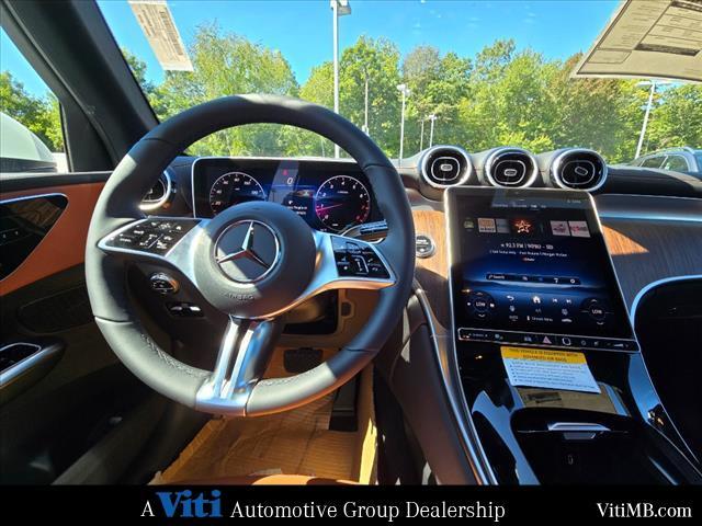 new 2025 Mercedes-Benz GLC 300 car