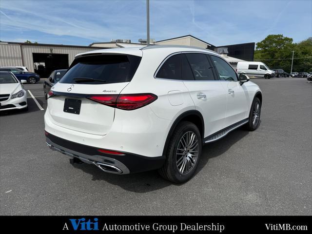 new 2025 Mercedes-Benz GLC 300 car, priced at $56,450