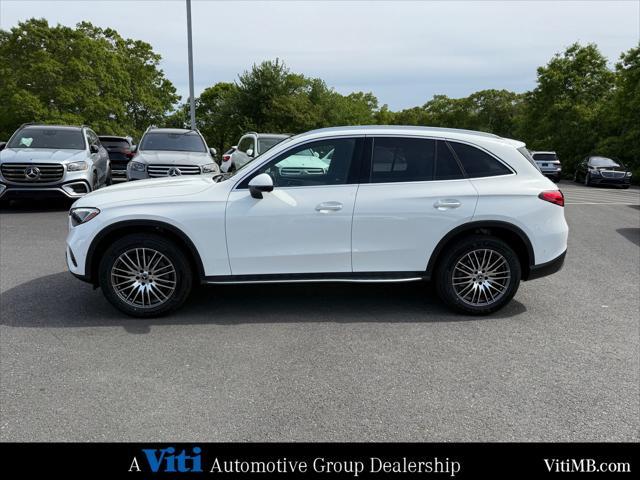 new 2025 Mercedes-Benz GLC 300 car, priced at $56,450