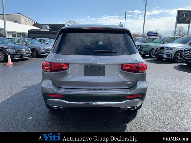 used 2021 Mercedes-Benz GLB 250 car, priced at $26,988