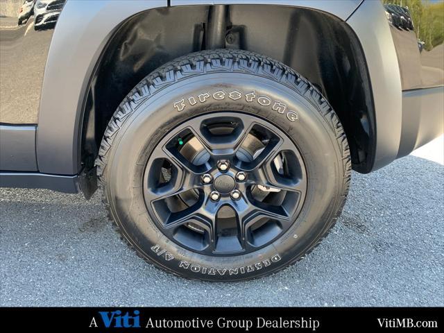 used 2022 Jeep Cherokee car, priced at $27,988