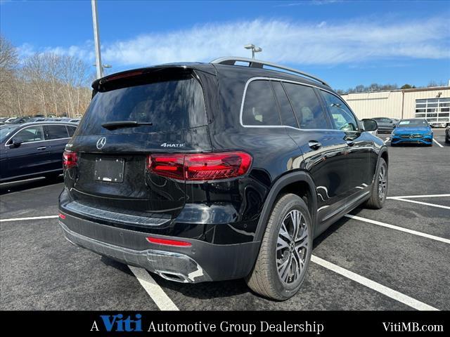 new 2024 Mercedes-Benz GLB 250 car