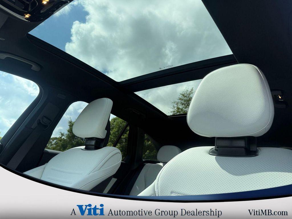 new 2025 Mercedes-Benz GLC 300 car, priced at $59,200