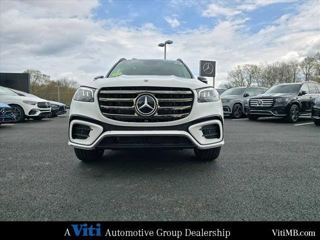 new 2024 Mercedes-Benz GLS 450 car, priced at $96,275