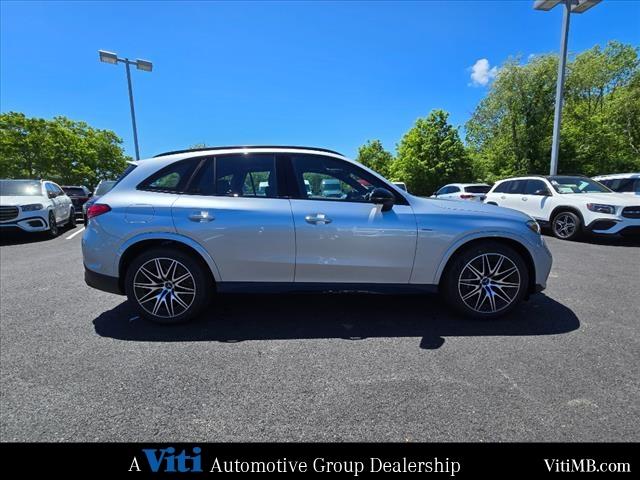 new 2024 Mercedes-Benz GLC 300 car, priced at $69,245