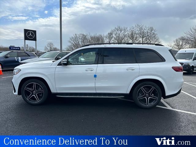 new 2024 Mercedes-Benz GLS 450 car, priced at $94,925