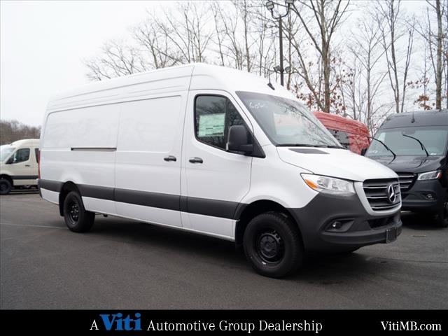 new 2024 Mercedes-Benz Sprinter 3500 car, priced at $70,182