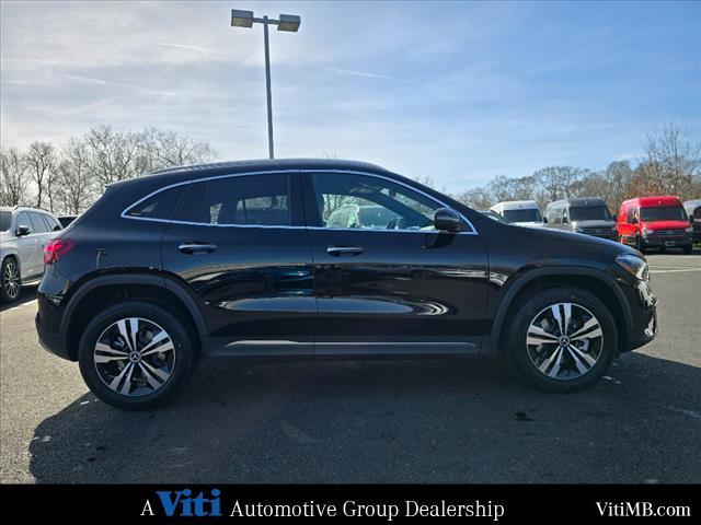 new 2024 Mercedes-Benz GLA 250 car