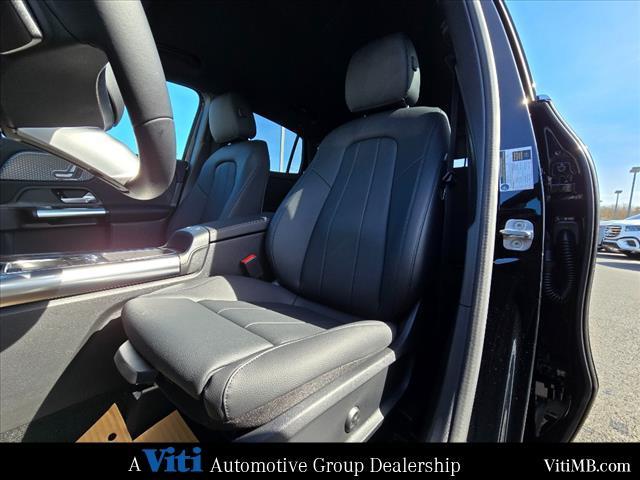 new 2024 Mercedes-Benz GLA 250 car
