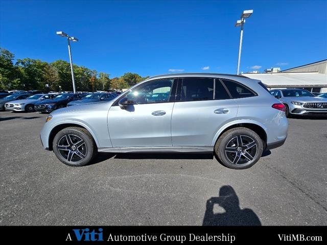 new 2025 Mercedes-Benz GLC 300 car, priced at $61,800