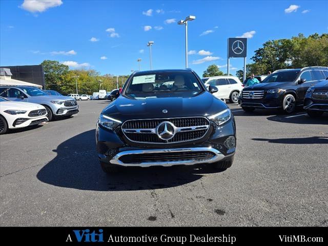 new 2025 Mercedes-Benz GLC 300 car, priced at $55,100