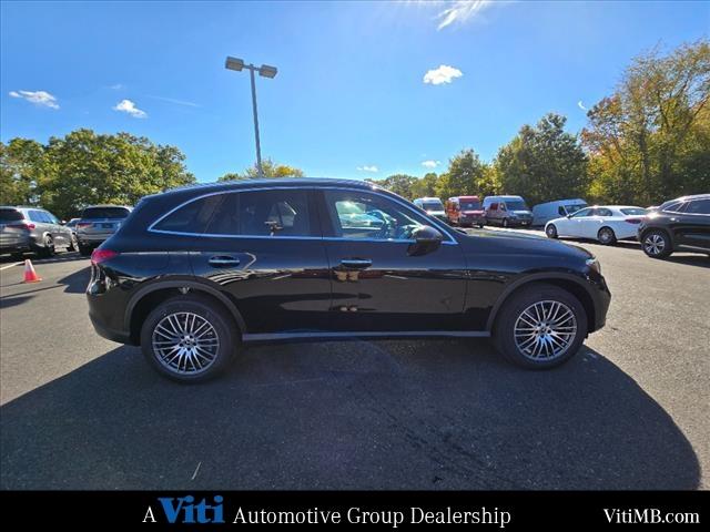 new 2025 Mercedes-Benz GLC 300 car, priced at $55,100