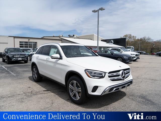 new 2022 Mercedes-Benz GLC 300 car