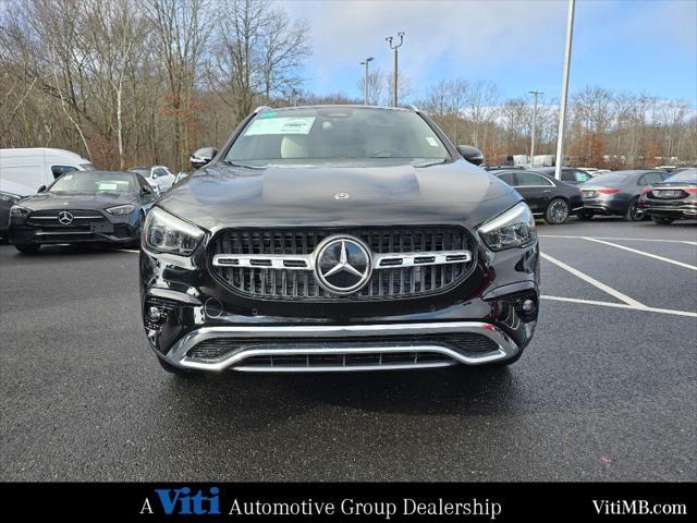 new 2025 Mercedes-Benz GLA 250 car, priced at $49,900