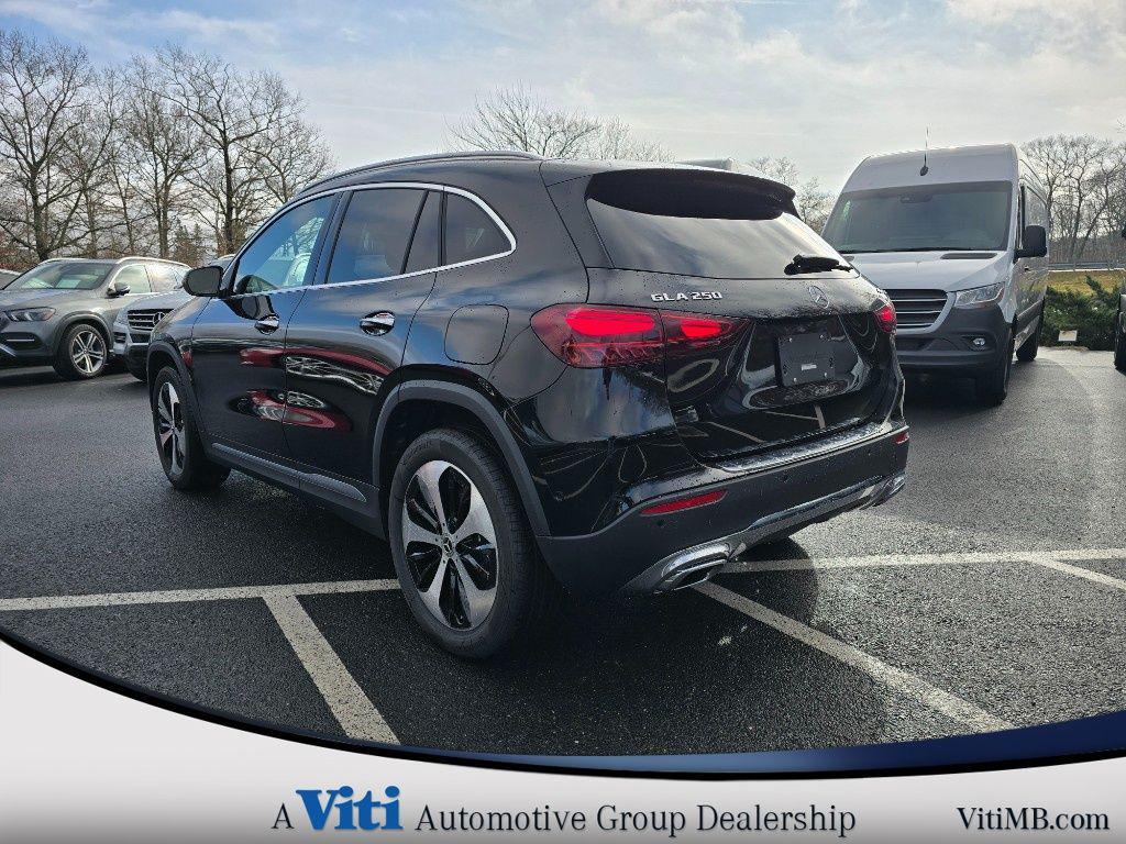 used 2025 Mercedes-Benz GLA 250 car, priced at $40,988