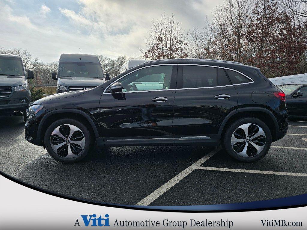 used 2025 Mercedes-Benz GLA 250 car, priced at $40,988