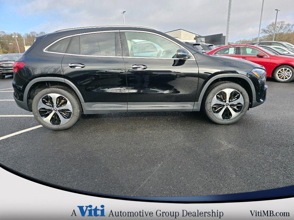 used 2025 Mercedes-Benz GLA 250 car, priced at $40,988