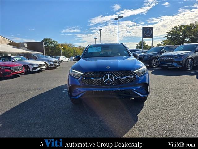 new 2025 Mercedes-Benz GLC 300 car, priced at $61,800