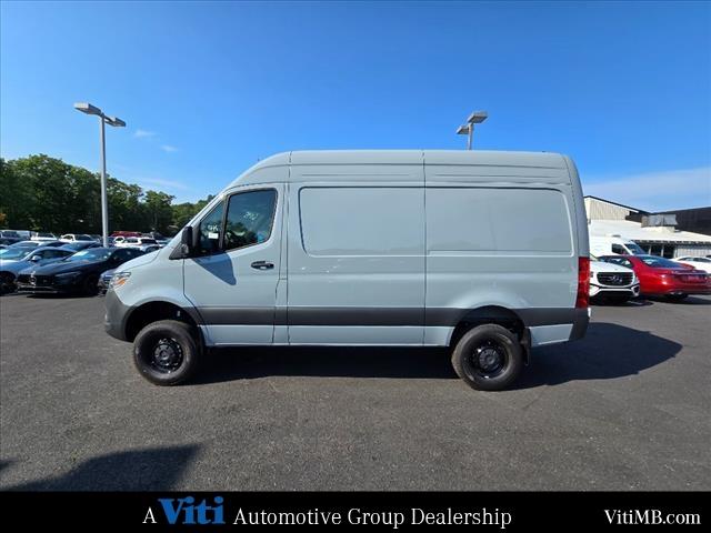 new 2024 Mercedes-Benz Sprinter 2500 car, priced at $74,137