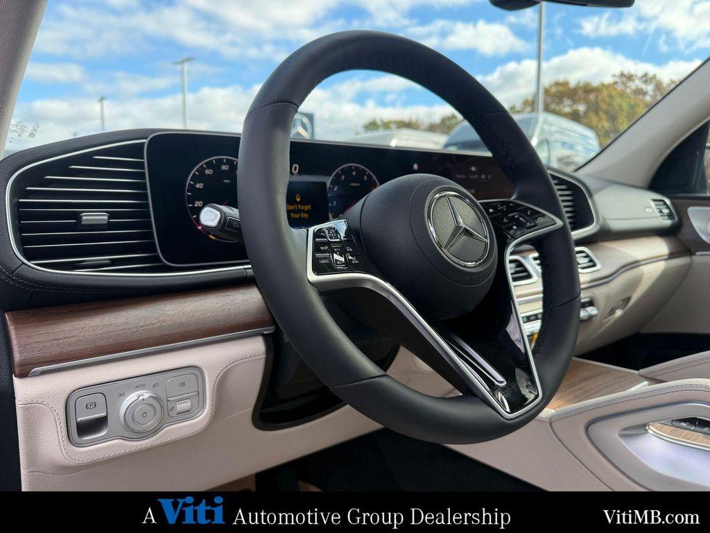 new 2026 Mercedes-Benz GLE 450 car, priced at $82,940