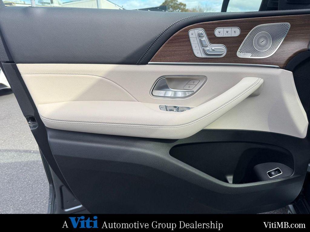 new 2026 Mercedes-Benz GLE 450 car, priced at $82,940