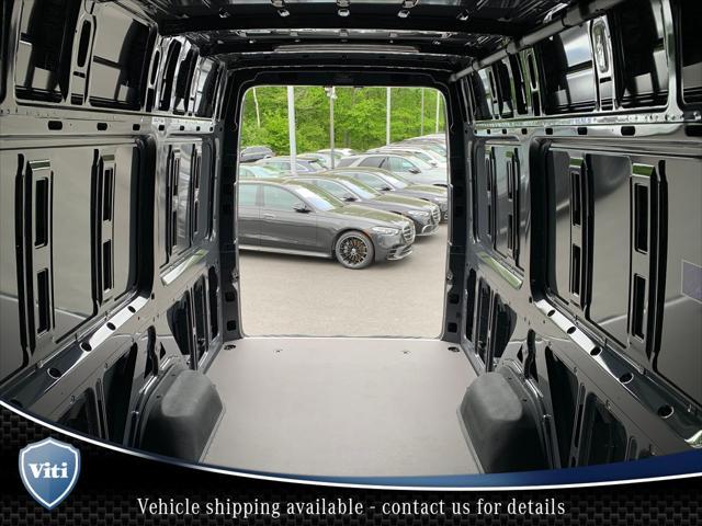 new 2025 Mercedes-Benz Sprinter 2500 car, priced at $70,065