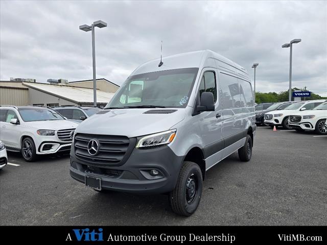 new 2024 Mercedes-Benz Sprinter 2500 car, priced at $76,004