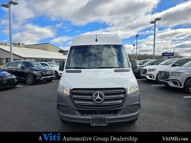 new 2024 Mercedes-Benz Sprinter 2500 car, priced at $81,117