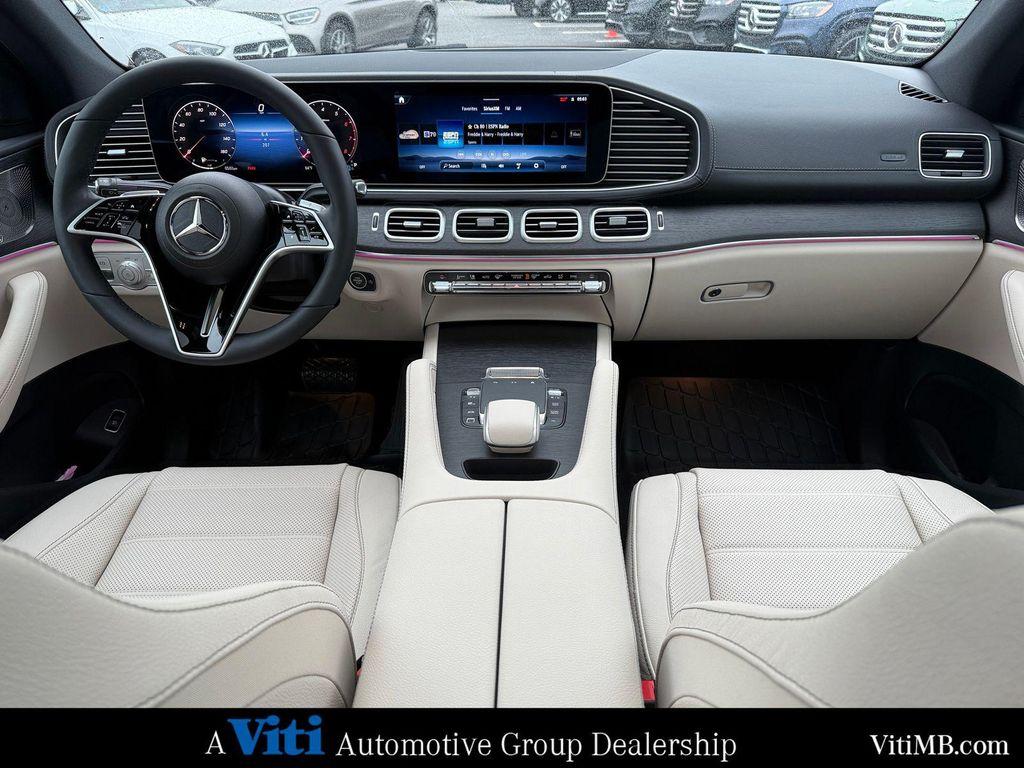 new 2025 Mercedes-Benz GLE 450 car, priced at $85,050