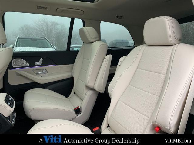 new 2025 Mercedes-Benz GLS 450 car, priced at $96,870