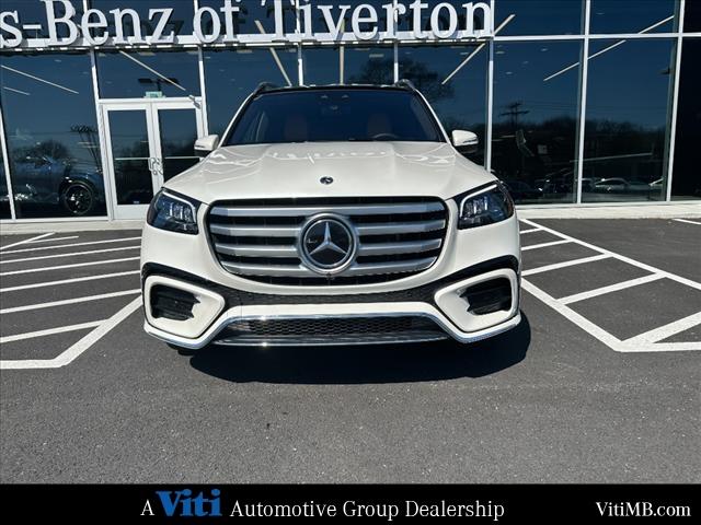 new 2024 Mercedes-Benz GLS 450 car, priced at $89,988