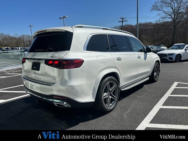 new 2024 Mercedes-Benz GLS 450 car, priced at $89,988