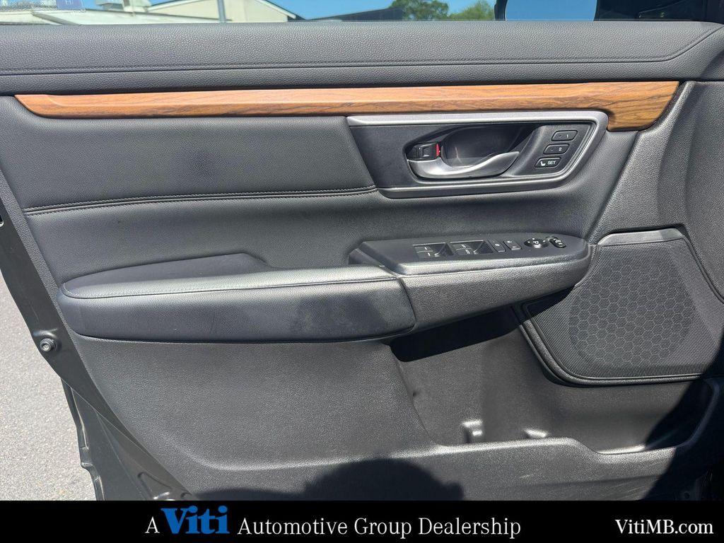 used 2017 Honda CR-V car, priced at $23,988