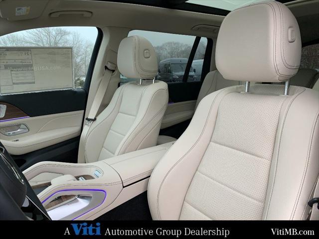 new 2025 Mercedes-Benz GLS 450 car, priced at $90,980