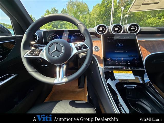 new 2025 Mercedes-Benz GLC 300 car